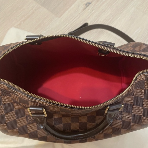 LV Speedy 30 - Picture 2 of 14